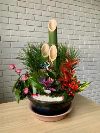 畑の除草から畝作り、スジつけまでできる【四万十式 鬼鍬】 - 浅野木工